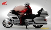 موتورسیکلت هوندا، قربانی جدید تاکاتا