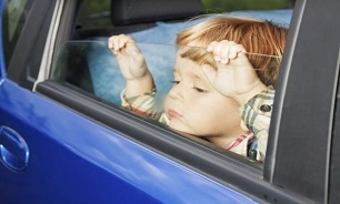 گرمازدگی؛ جدی ترین معضل سلامتی کودکان در داخل خودرو در تابستان