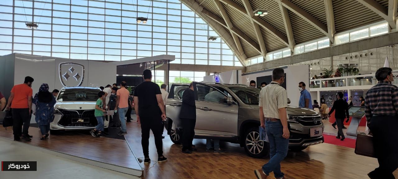 گزارش تصویری دومین روز نمایشگاه خودرو تهران+تصاویر